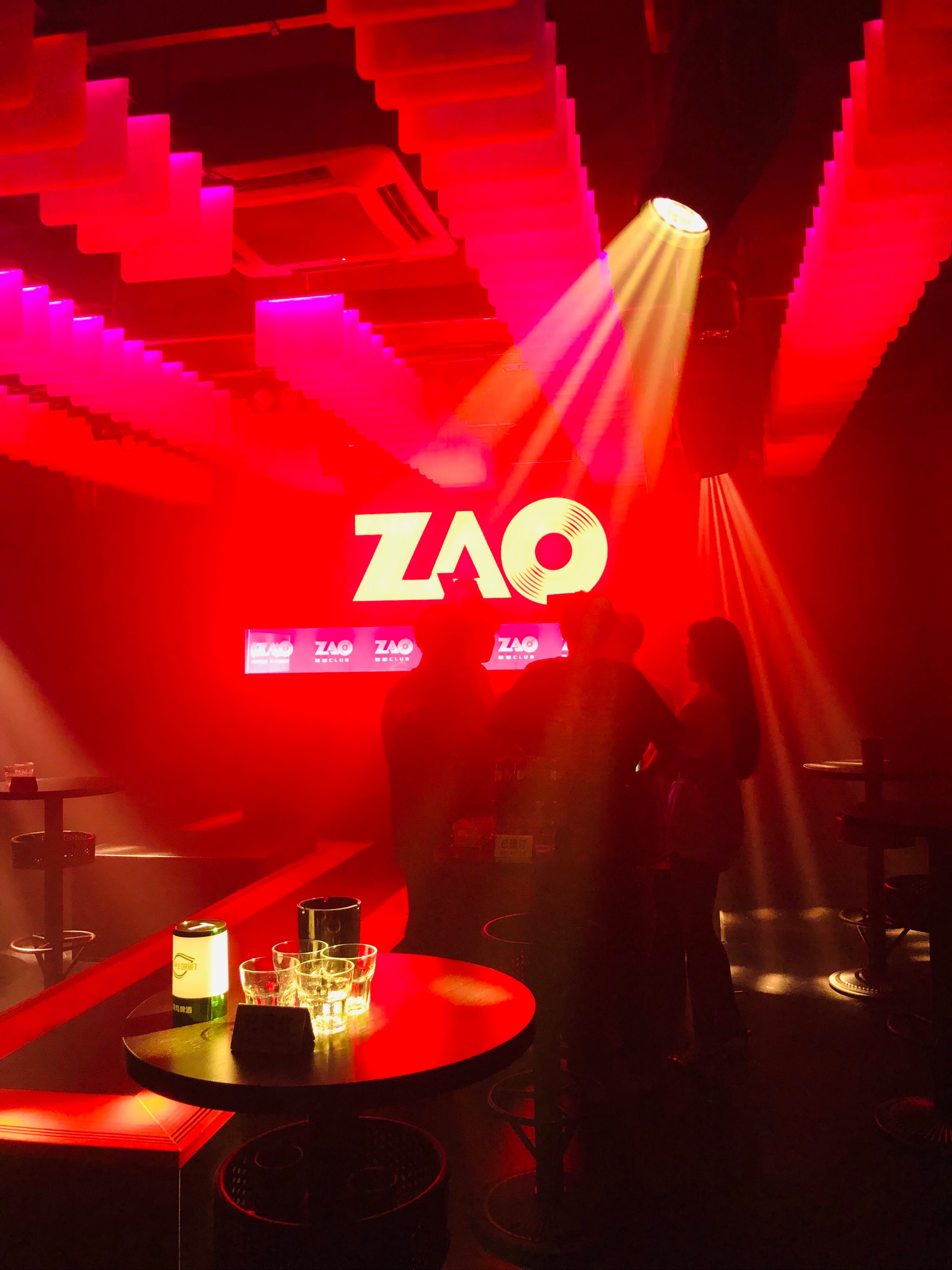 防城港商务ktv环境与服务怎么样-东兴市ktv预订